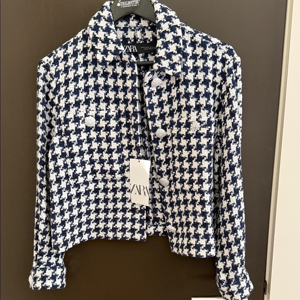 Zara Women's Navy and White Checkered Blazer